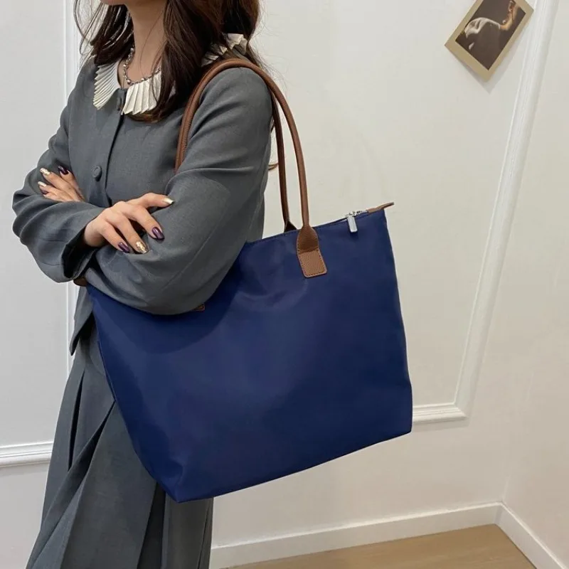 Bolsa de Pañales de Diseño Clá - Luxury Bags No Logo reseña y precio